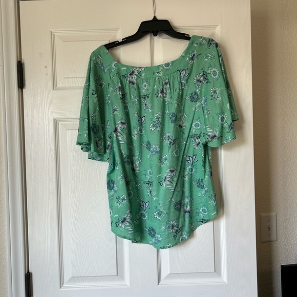 Ann Taylor Factory Green Blouse - Picture 2 of 3